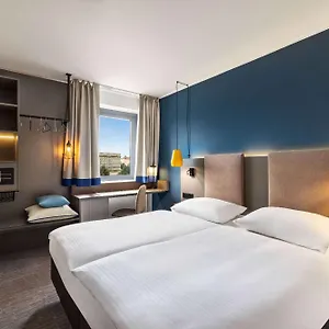 Vienna House Easy By Wyndham Cracow Отель